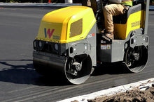 Load image into Gallery viewer, Wacker Vibratory Roller